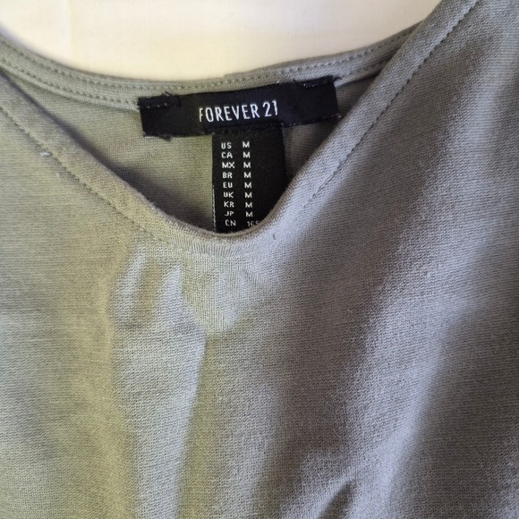 Forever 21 Women's M Fit-and Flare V-Neck Mini Dress Sage Green Skater Style - Picture 2 of 2